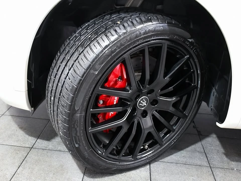 2022 Maserati Levante Modena - Image 3 of 14