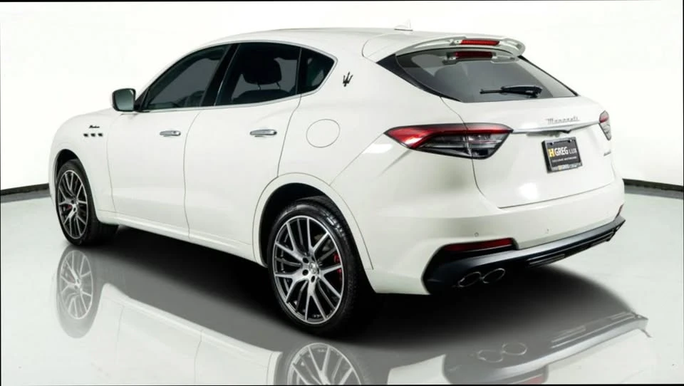 2022 Maserati Levante Modena - Image 9 of 19