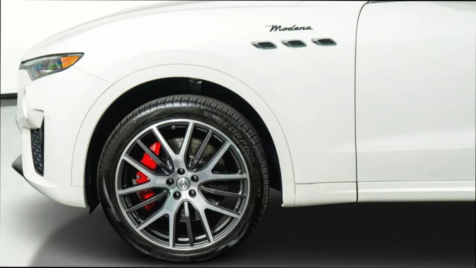 2022 Maserati Levante Modena - Image 8 of 19