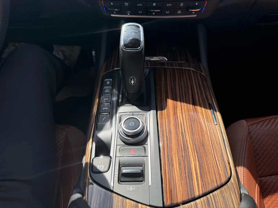 2022 Maserati Levante Modena - Image 13 of 13
