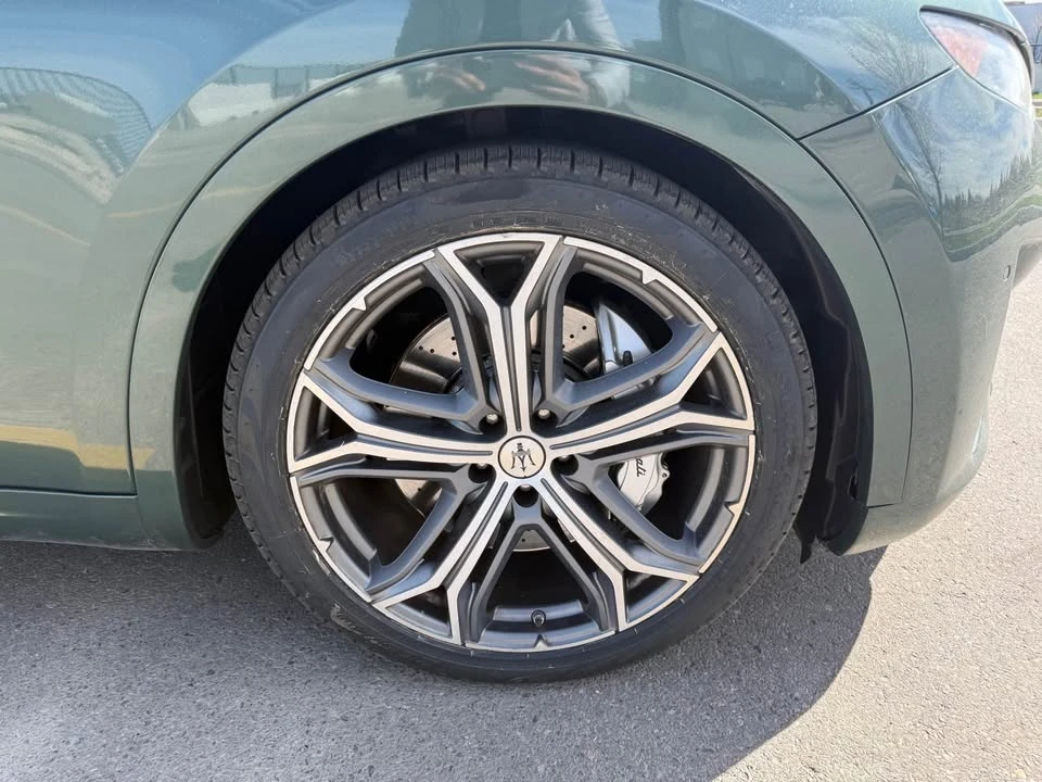 2022 Maserati Levante Modena - Image 4 of 13