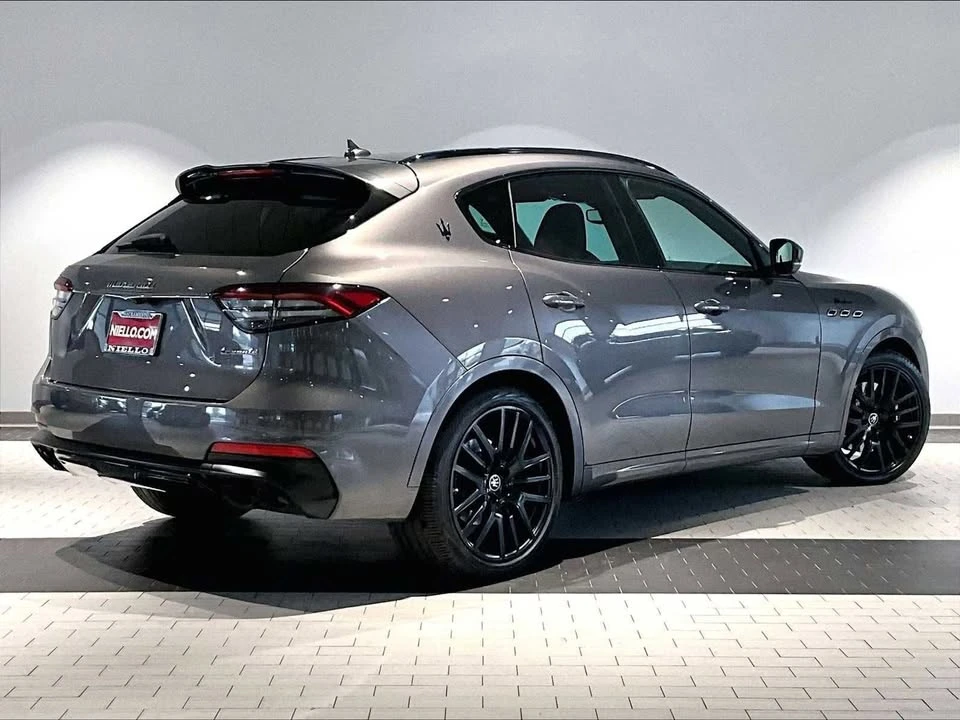 2022 Maserati Levante Modena - Image 7 of 20