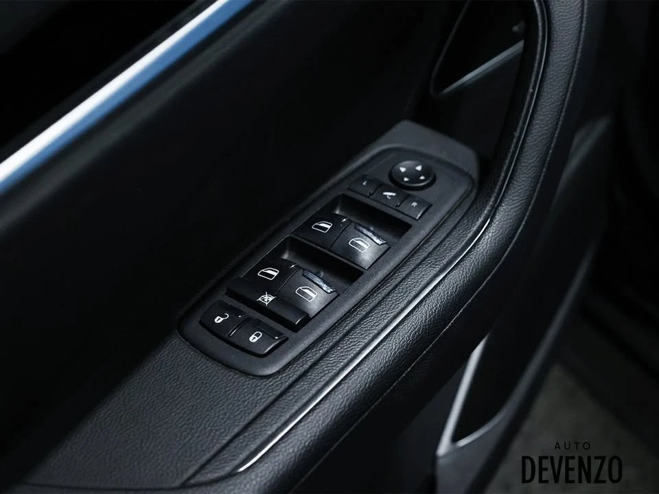 2022 Maserati Levante Modena - Image 13 of 20