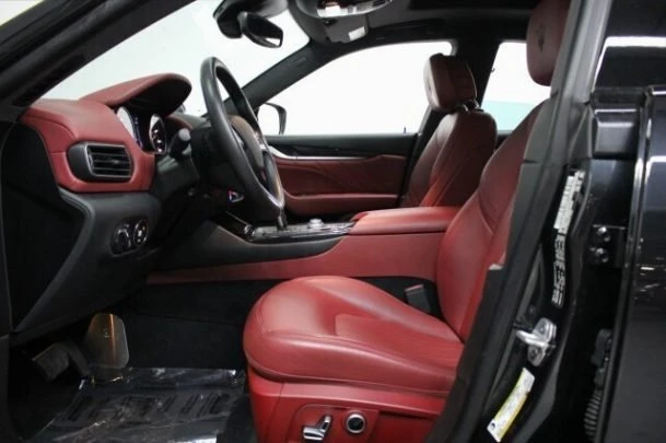 2022 Maserati Levante Modena - Image 8 of 20
