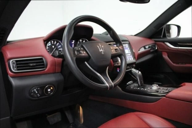 2022 Maserati Levante Modena - Image 7 of 20