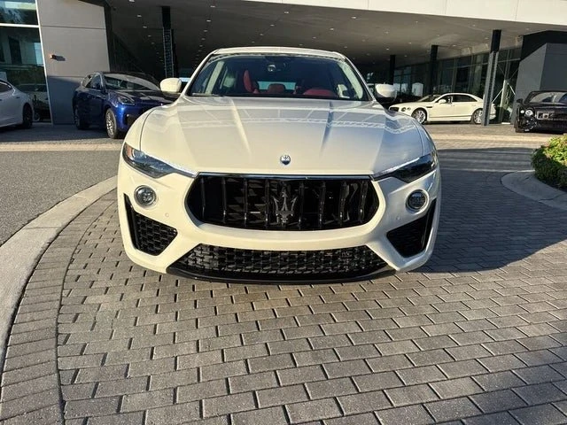 2022 Maserati Levante Modena - Image 6 of 11