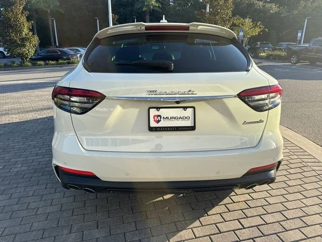 2022 Maserati Levante Modena - Image 7 of 11
