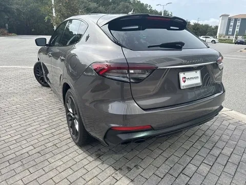 2022 Maserati Levante Modena - Image 3 of 12