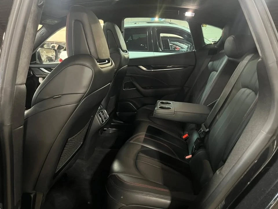 2022 Maserati Levante Modena - Image 16 of 19