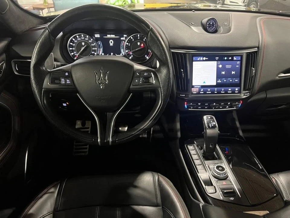 2022 Maserati Levante Modena - Image 12 of 19