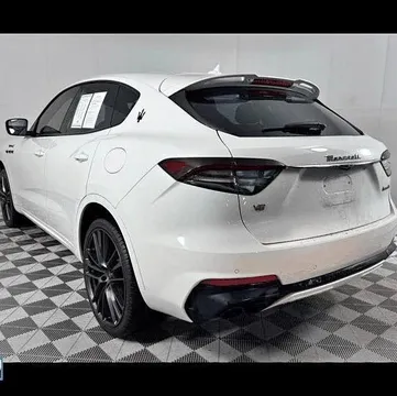 2022 Maserati Levante Modena Performance Trim