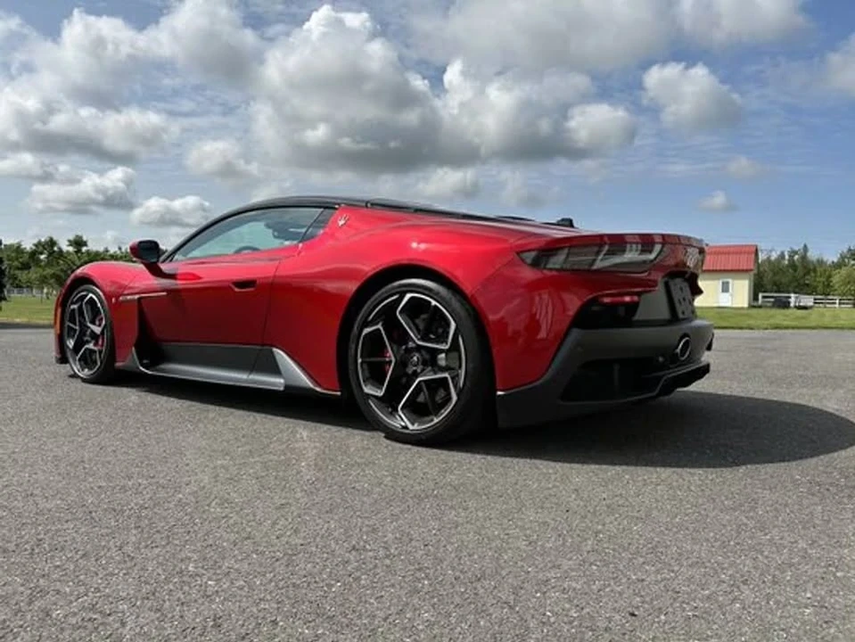 2022 Maserati MC20 - Image 6 of 10