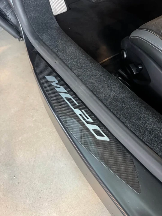 2022 Maserati MC20 - Image 12 of 16