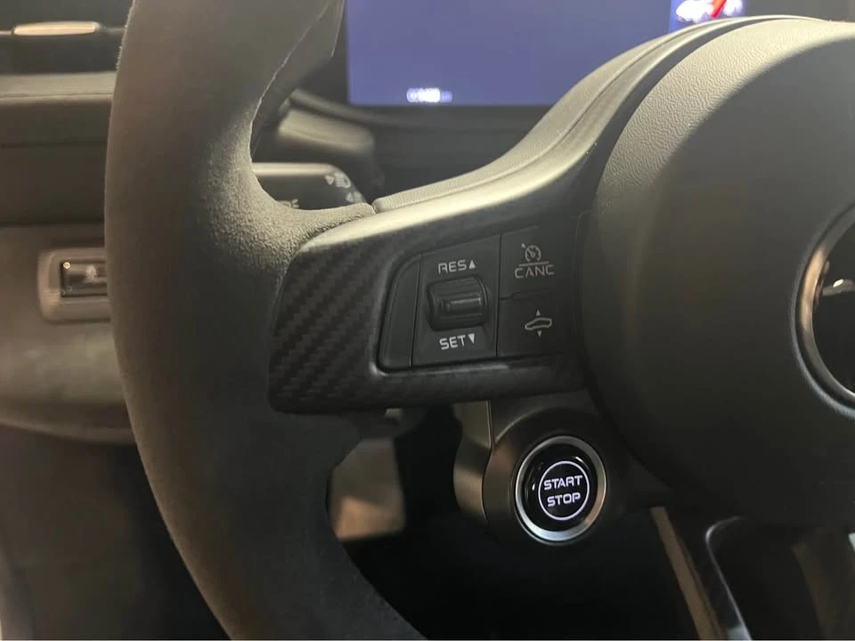 2022 Maserati MC20 - Image 13 of 17