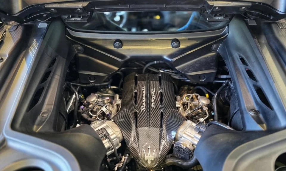 2022 Maserati MC20 - Image 8 of 11