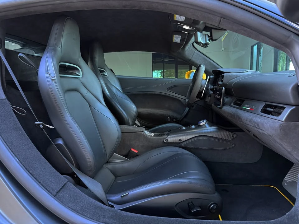 2022 Maserati MC20 - Image 15 of 16