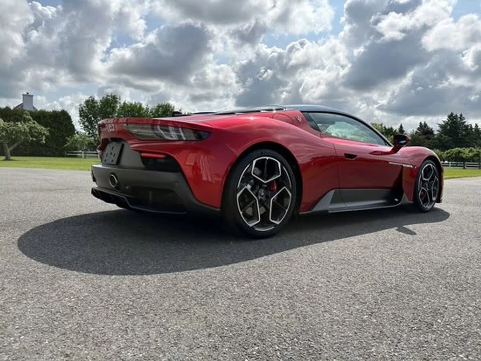 2022 Maserati MC20 - Image 8 of 10