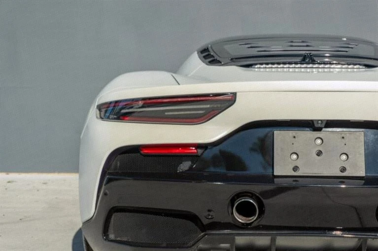2022 Maserati MC20 - Image 12 of 18