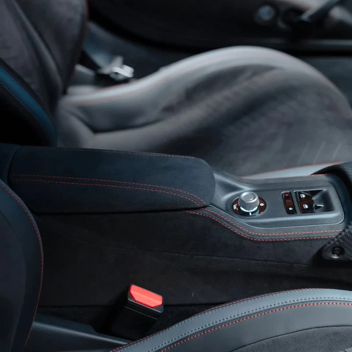 2022 Maserati MC20 - Image 8 of 10