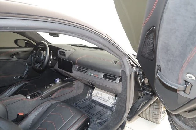 2022 Maserati MC20 - Image 18 of 20