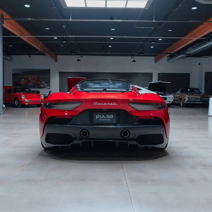 2022 Maserati MC20 - Image 10 of 10