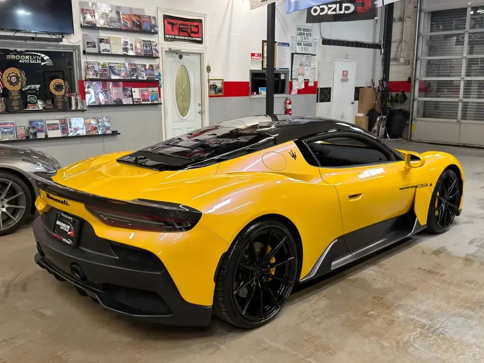 2022 Maserati MC20 - Image 5 of 20