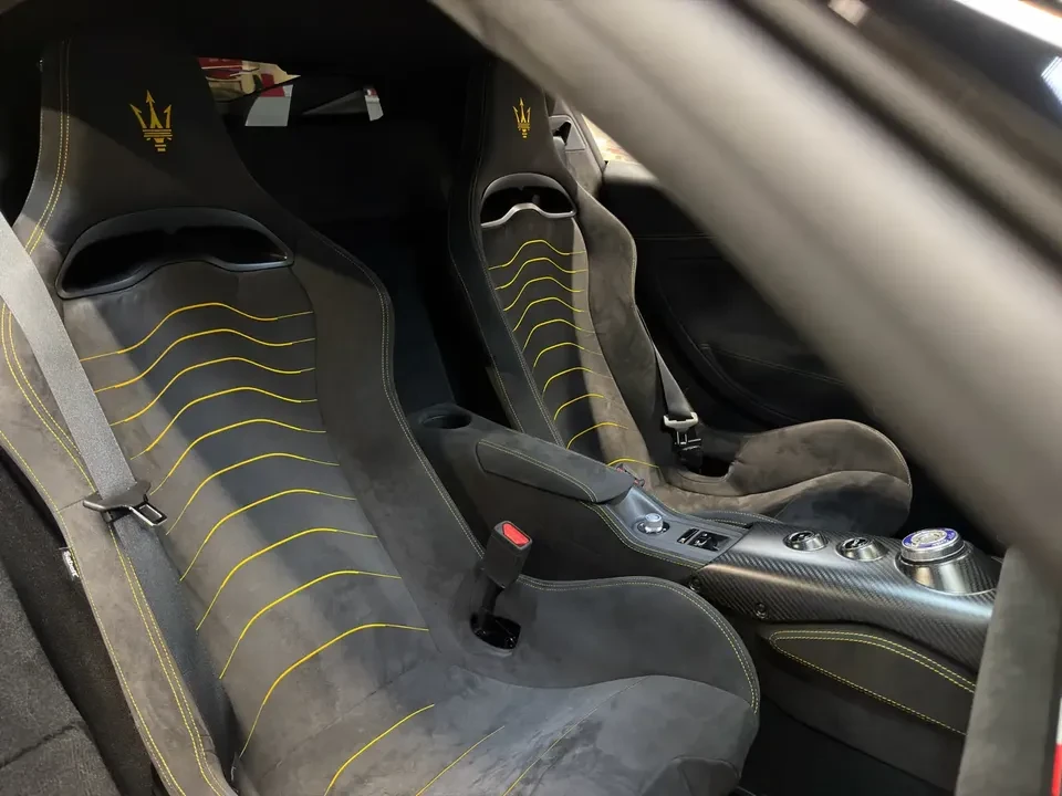 2022 Maserati MC20 - Image 17 of 20