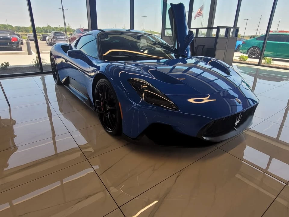 2022 Maserati MC20 - Image 7 of 8