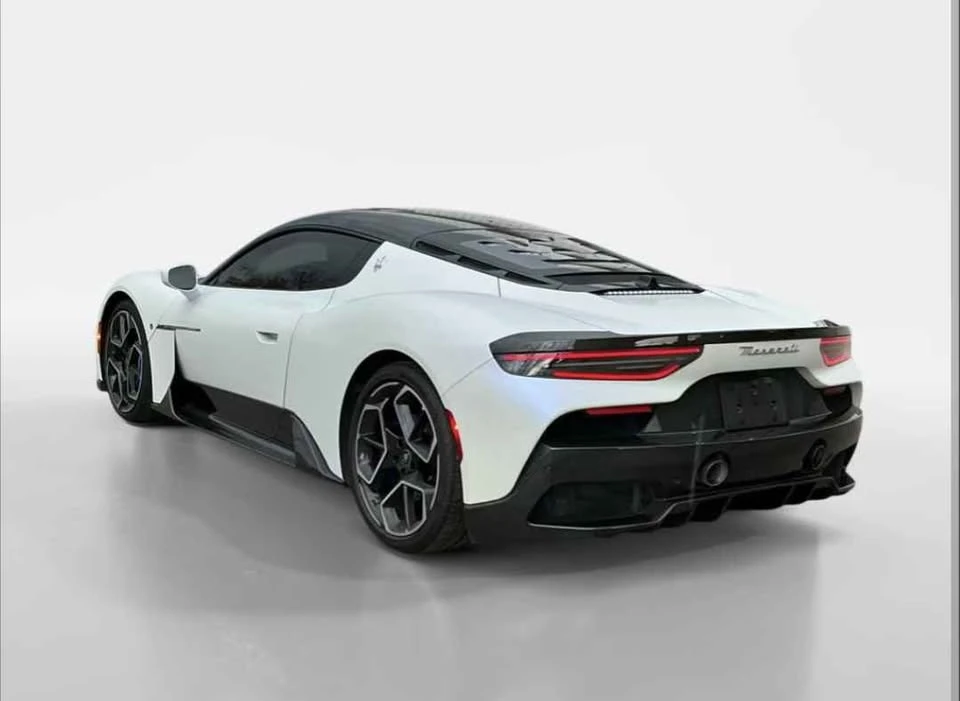 2022 Maserati MC20 - Image 3 of 18