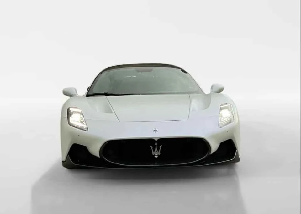 2022 Maserati MC20 - Image 8 of 18