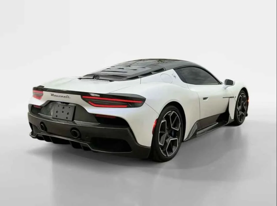 2022 Maserati MC20 - Image 5 of 18