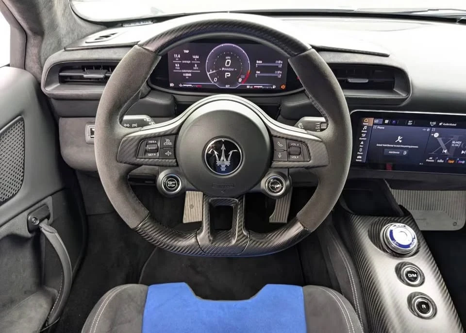 2022 Maserati MC20 - Image 9 of 12