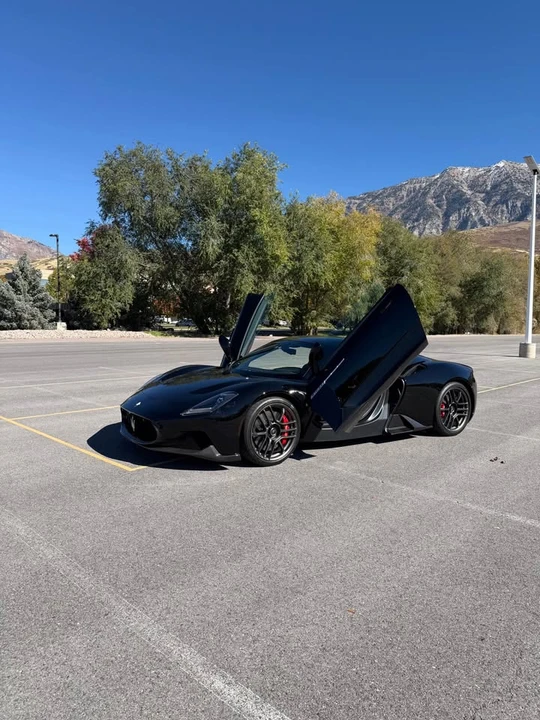 2022 Maserati MC20 - Image 6 of 17