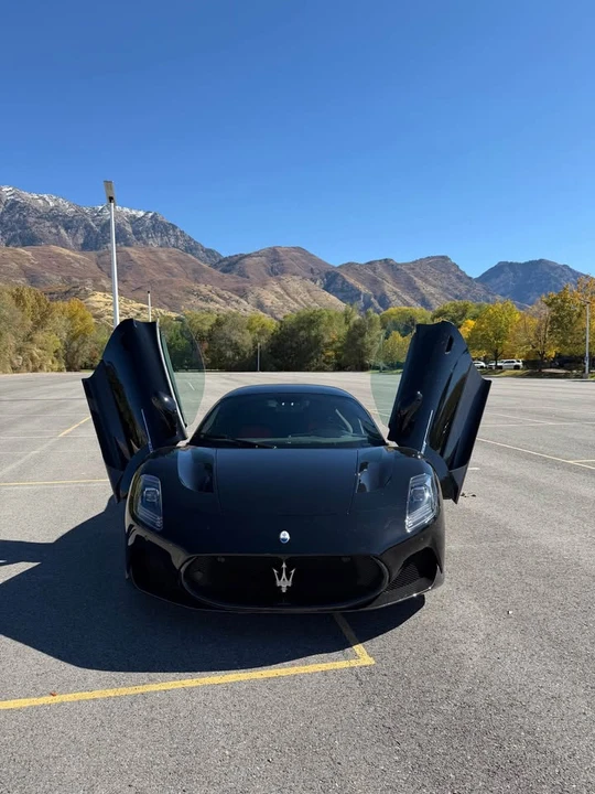 2022 Maserati MC20 - Image 7 of 17