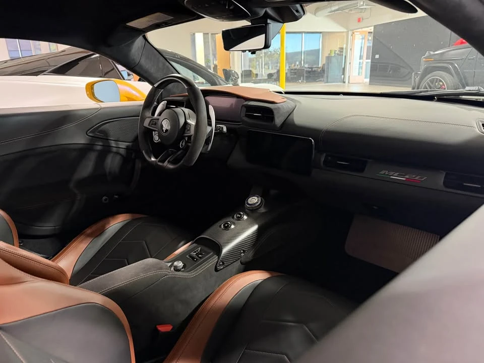 2022 Maserati MC20 - Image 10 of 13