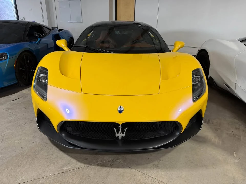 2022 Maserati MC20 - Image 2 of 13
