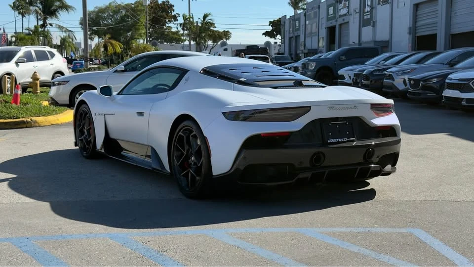 2022 Maserati MC20 - Image 8 of 8