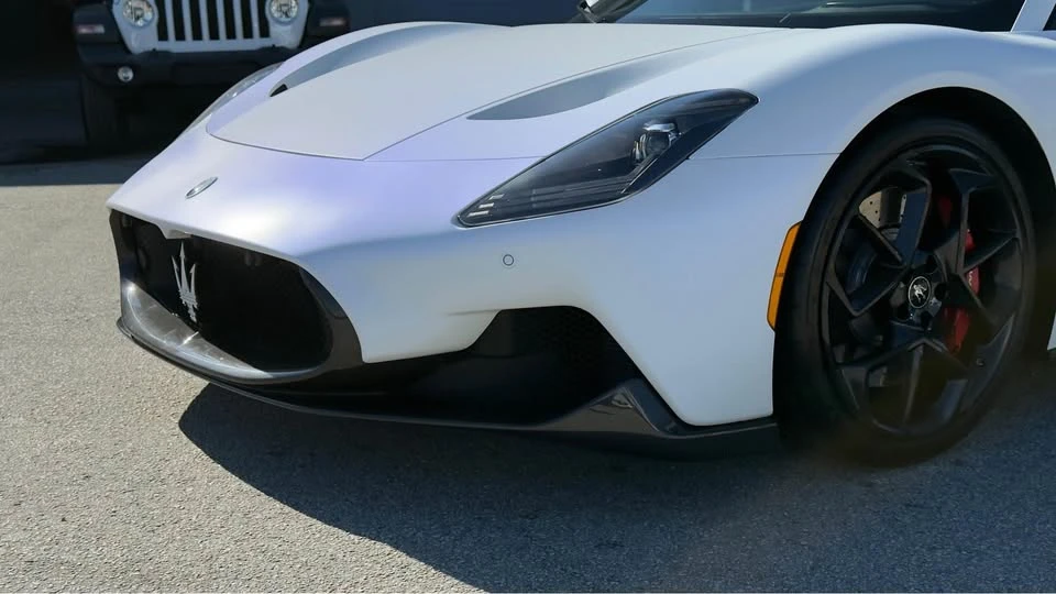 2022 Maserati MC20 - Image 7 of 8