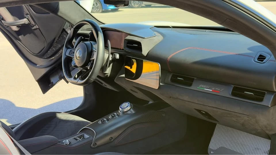 2022 Maserati MC20 - Image 6 of 8