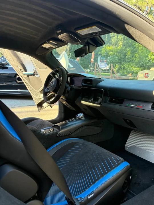 2022 Maserati MC20 - Image 14 of 20
