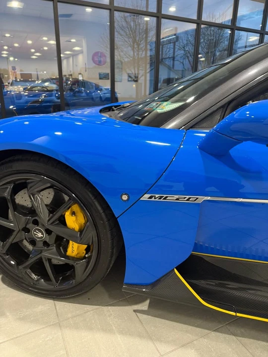 2022 Maserati MC20 - Image 3 of 6