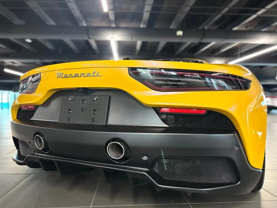 2022 Maserati MC20 - Image 8 of 17
