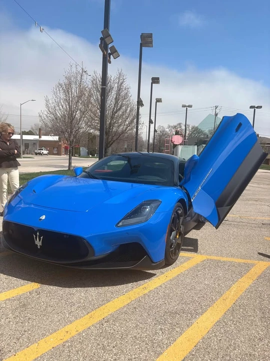 2022 Maserati MC20 - Image 12 of 14