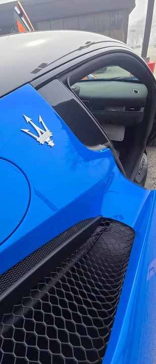 2022 Maserati MC20 - Image 13 of 14