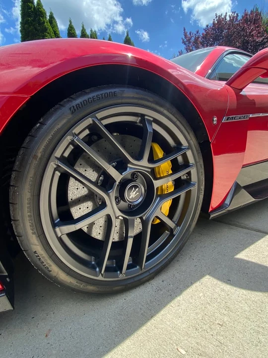 2022 Maserati MC20 - Image 5 of 14