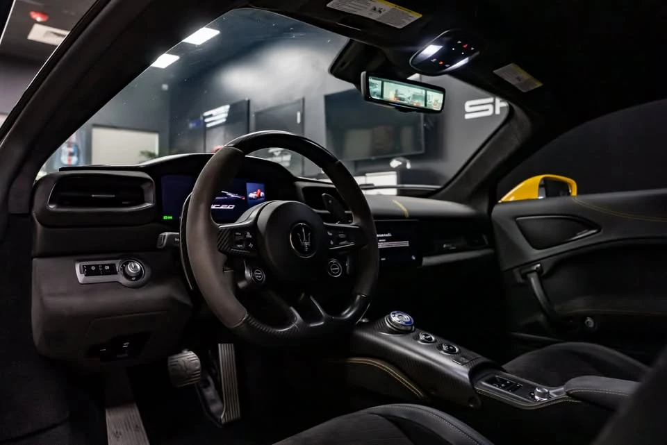 2022 Maserati MC20 - Image 7 of 20