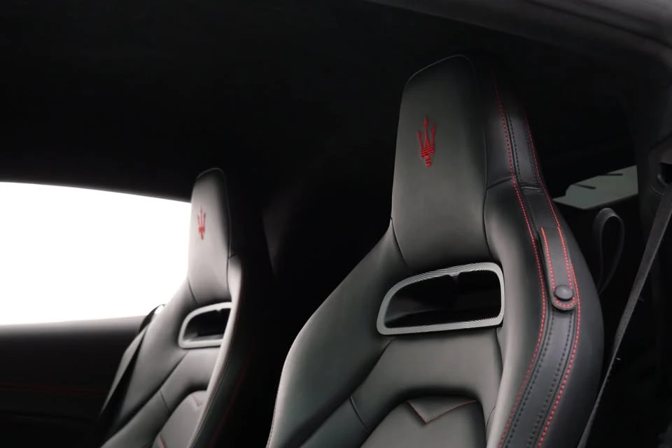 2022 Maserati MC20 - Image 13 of 16