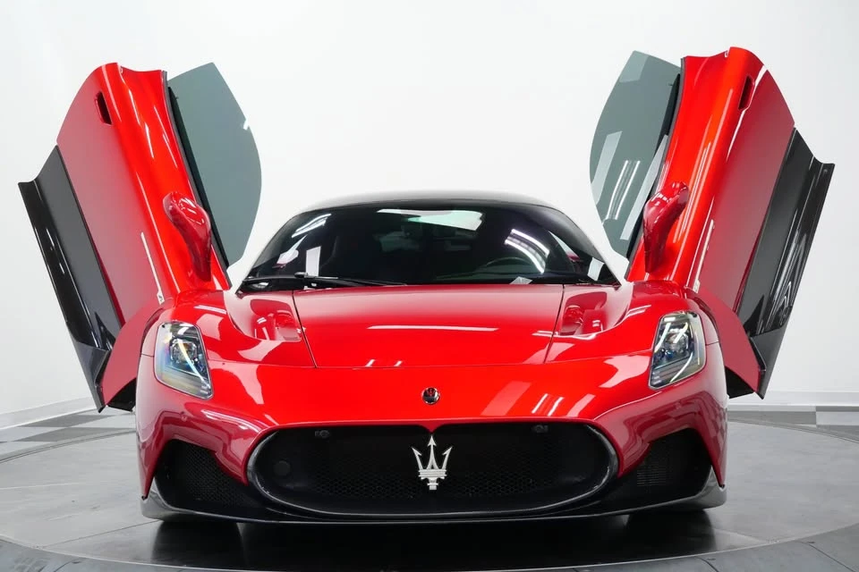 2022 Maserati MC20 - Image 3 of 16