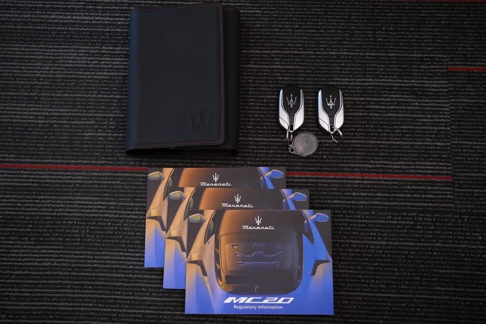 2022 Maserati MC20 - Image 14 of 15
