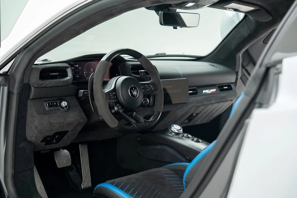 2022 Maserati MC20 - Image 8 of 20